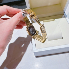 Versace Couture |Nữ Giới |Mặt Chữ Nhật Xanh Lá |Dây Kim Loại Vàng Gold |Máy Pin (Quartz) |Size 30x38mm