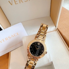 Versace Daphnis |Nữ Giới |Mặt Đen |Dây Kim Loại Vàng Gold |Máy Pin (Quartz) |Size 35mm