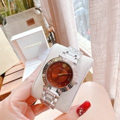 Versace Daphnis |Nữ Giới |Mặt Nâu Đỏ |Dây Kim Loại Silver |Máy Pin (Quartz) |Size 35mm