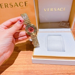 Versace Eon Mother Of Pearl |Nữ Giới |Mặt Đỏ |Dây Kim Loại Bi Vàng Gold |Máy Pin (Quartz) |Size 33mm