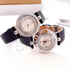 Versace Eon |Nữ Giới |Mặt Trắng Xoay |Silver |Dây Da Đen |Máy Pin (Quartz) |Size 33mm