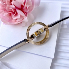 Versace Eon |Nữ Giới |Mặt Trắng Xoay |Vàng Gold |Dây Da Đen |Máy Pin (Quartz) |Size 33mm