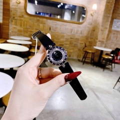 Versace Eon |Nữ Giới |Mặt Tròn Xoay |Silver |Dây Da Đen |Máy Pin (Quartz) |Size 33mm