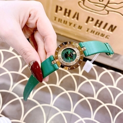 Versace Eon Mặt Xoay 360 Độ |Nữ Giới |Vàng Gold |Dây Da Xanh Lá |Máy Pin (Quartz) |Size 33mm
