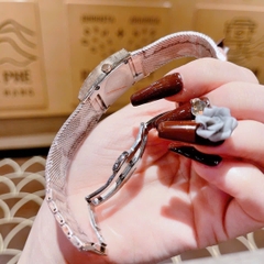 Versace Greca Icon |Nữ Giới |Mặt Chữ Nhật |Dây Mesh Lưới Rose Gold |Máy Pin (Quartz) |Size 21x39mm