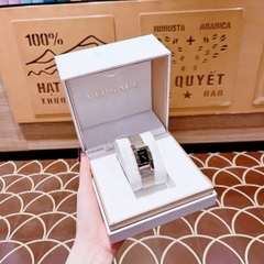 Versace Greca Icon |Nữ Giới |Mặt Chữ Nhật Đen |Dây Lưới Rose Gold |Máy Pin (Quartz) |Size 21x39mm