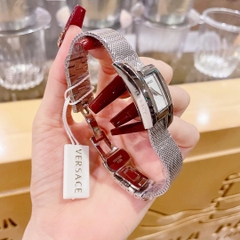 Versace Greca Icon |Nữ Giới |Mặt Chữ Nhật Trắng |Dây Thép Lưới Silver |Máy Pin (Quartz) |Size 21x39mm