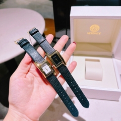 Versace Greca Icon |Nữ Giới |Mặt Chữ Nhật Trắng |Vàng Gold |Dây Da Đen |Máy Pin (Quartz) |Size 21x39mm