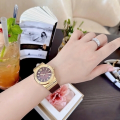 Versace Greca Logo |Nữ Giới |Mặt Tròn |Vàng Gold |Dây Da Nâu |Máy Pin (Quartz) |Size 38mm