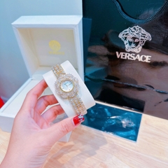Versace Mặt Xà Cừ |Nữ Giới |Full Pha Lê |Dây Đính Đá Vàng Gold |Máy Pin (Quartz) |Size 32mm