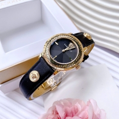 Versace Tribute |Nữ Giới |Vàng Gold |Dây Da Đen Đính Logo |Máy Pin (Quartz) |Size 35mm