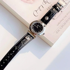 Versace Vanity |Nữ Giới |Trắng Silver |Dây Da Màu Đen |Máy Pin (Quartz) |Size 35mm