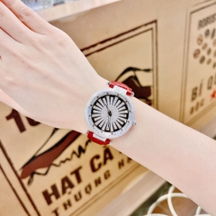Xcer Bông Tuyết Xoay |Nữ Giới |Full Đá |Silver |Dây Da Màu Đỏ |Pin (Máy Quartz) |Size 35mm