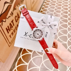 Xcer Bông Tuyết Xoay |Nữ Giới |Full Đá |Silver |Dây Da Màu Đỏ |Pin (Máy Quartz) |Size 35mm