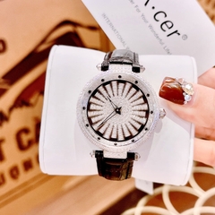 Xcer Cánh Hoa Xoay |Nữ Giới |Đính Đá |Silver |Dây Da Màu Đen |Pin (Máy Quartz) |Size 35mm