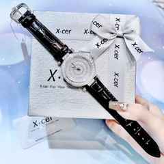 Xcer Đính Pha Lê |Nữ Giới |Mặt Tròn |Silver |Dây Da Đen |Pin (Máy Quartz) |Size 35mm