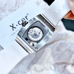 Xcer Lộ Cơ |Nữ Giới |Mặt Oval |Đính Đá |Silver |Dây Cao Su Trắng |Máy Tự Động (Automatic) |Size 36mm