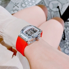 Xcer Lộ Máy |Nữ Giới |Mặt Chữ Nhật |Đính Đá |Dây Silicone Đỏ |Máy Tự Động (Automatic) |Size 36mm