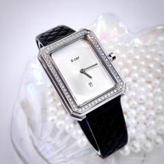 Xcer Mặt Chữ Nhật Trắng |Nữ Giới |Khảm Đá |Silver |Dây Trám Đen |Máy Pin (Quartz) |Size 28mm