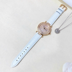 Xcer Mặt Full Đá |Nữ Giới |Rose Gold |Dây Da Màu Trắng |Pin (Máy Quartz) |Size 35mm