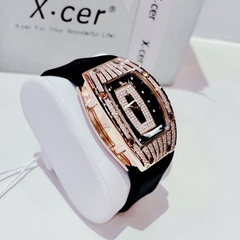 Xcer Mặt Oval |Nữ Giới |Đính Đá |Rose Gold |Dây Cao Su Đen |Máy Pin (Quartz) |Size 36mm