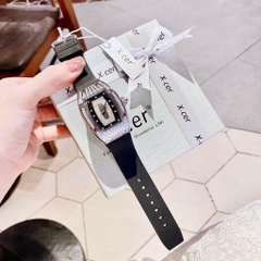 Xcer Mặt Oval |Nữ Giới |Đính Đá |Trắng Silver |Dây Cao Su Đen |Máy Pin (Quartz) |Size 36mm