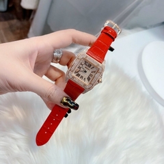 Xcer Mặt Vuông |Nữ Giới |Full Đá |Rose Gold |Dây Da Đỏ |Máy Pin (Quartz) |Size 36x36mm