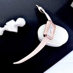 Xcer Mặt Vuông |Nữ Giới |Nạm Đá |Rose Gold |Dây Da Trám Kem |Máy Pin (Quartz) |Size 28mm