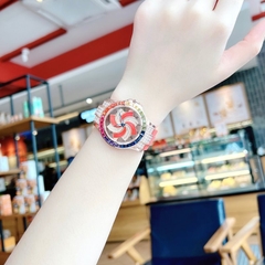 Xcer Mặt Xoay |Nữ Giới |Đính Đá |Rose Gold |Dây Cao Su Đỏ |Máy Pin (Quartz) |Size 38mm