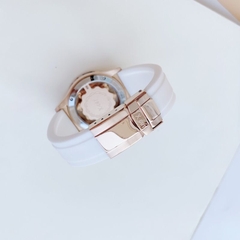 Xcer Mặt Xoay |Nữ Giới |Đính Đá |Rose Gold |Dây Cao Su Trắng |Máy Pin (Quartz) |Size 38mm