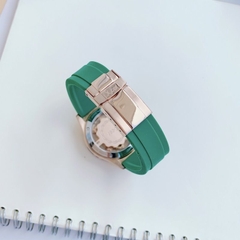 Xcer Mặt Xoay |Nữ Giới |Đính Đá |Rose Gold |Dây Cao Su Xanh Lá |Máy Pin (Quartz) |Size 38mm