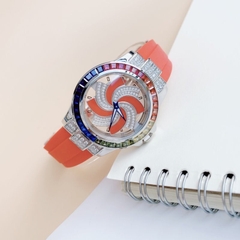Xcer Mặt Xoay |Nữ Giới |Đính Đá |Silver |Dây Cao Su Đỏ |Máy Pin (Quartz) |Size 38mm
