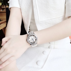 Xcer Mặt Xoay |Nữ Giới |Đính Đá |Silver |Dây Cao Su Trắng |Máy Pin (Quartz) |Size 38mm