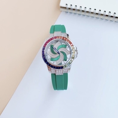 Xcer Mặt Xoay |Nữ Giới |Đính Đá |Silver |Dây Cao Su Xanh Lá |Máy Pin (Quartz) |Size 38mm