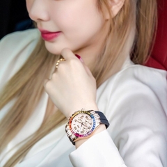 Xcer Rainbow |Nữ Giới |Đính Đá Rose Gold |Dây Silicone Đen |Máy Pin (Quartz) |Size 38mm