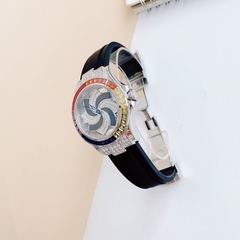 Xcer Rainbow |Nữ Giới |Mặt Xoay |Silver |Dây Cao Su Đen |Máy Pin (Quartz) |Size 38mm