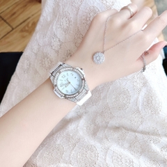 Xcer Tựa Hublot |Nữ Giới |Đính Đá Silver |Dây Silicone Trắng |Máy Pin (Quartz) |Size 36mm