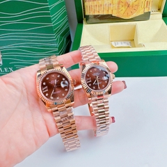 Rolex Đính Đá Ngôi Sao |Cặp Đôi |Nâu |Niềng Khía |Dây Kim Loại Rose Gold |Máy Pin (Máy Quartz) |Size 36x31mm
