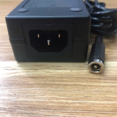 Chuyển nguồn Adapter WT2402500 24V 2.5A 100-240V 50/60Hz 1.6A dây DC Cái 5.5mm x 2.5mm