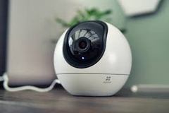 Camera Wifi quay quét 2K, tích hợp AI EZVIZ C6 4MP