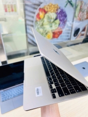 macbook air13"m2 star8/512 81/93A