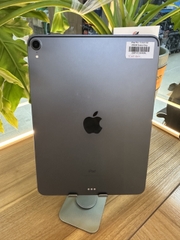 iPad Pro 11-inch 1st 256GB Space Gray 3/100b