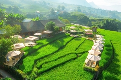 7 quán cà phê "bao trọn" ruộng lúa chín ở Sa Pa