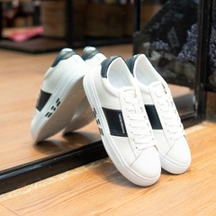 Giày EMPORIO ARMANI trắng , sườn + gót miếng da đen , đế trắng logo đen nổi