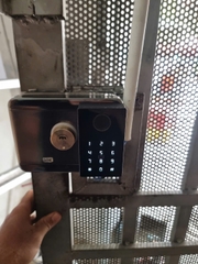 Khóa cổng vân tay 2 mặt Nino Lock N1