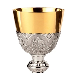 Chén lễ Tây Ban Nha CLXVM1486 Hoa văn Ô-rô