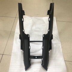 YADA-EX150(15-18)-Đen mờ-3 Ốp bịt yếm giữa-[Yamaha]