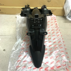 YADA-Nouvo 5-Đuôi dè biển số(Đen nhám)-[Yamaha]