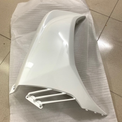 YADA-EX135(11-14)-TRẮNG-5 Yếm sườn-PHẢI-[Yamaha]