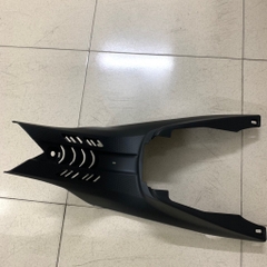 YADA-6488 EX135(11-14)-NHÁM-6 Ốp thân trước bình xăng(CỐP(P)-[Yamaha]